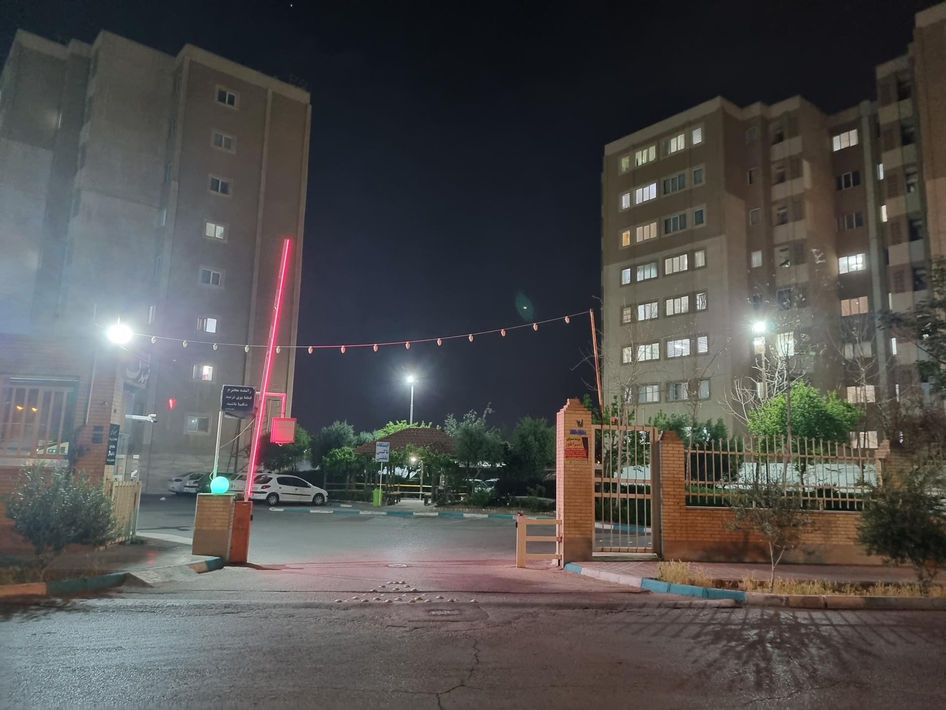 عکس مجتمع مسکونی صدف