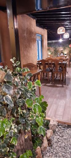 عکس رستوران جواهر