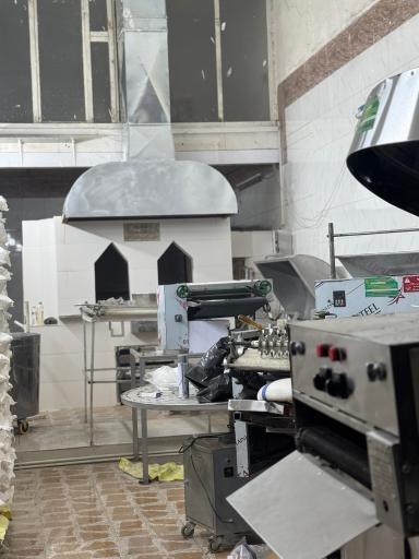 عکس مجتمع نان سنگک و بربری آپادانا