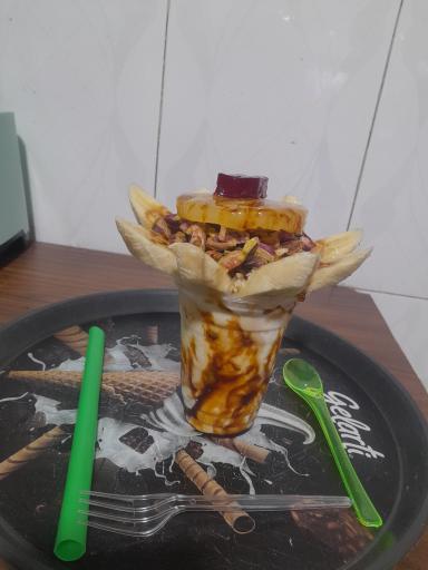 عکس آبمیوه و بستنی آیس رام