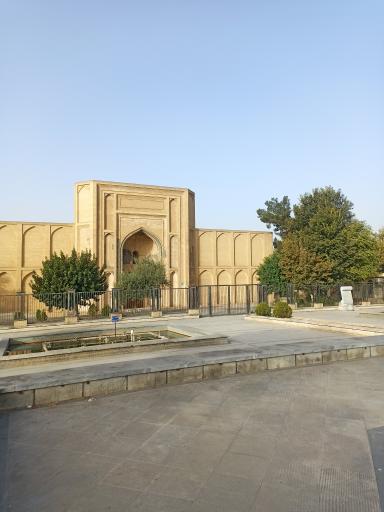 عکس مسجد جامع ورامین