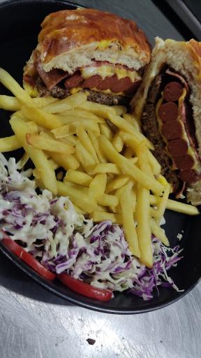 عکس فست فود پاتوق برگر