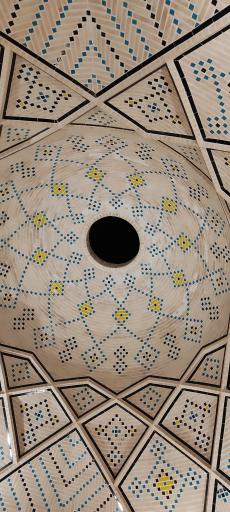 عکس بازارچه حاج محمود اشرف زاده 