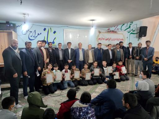 عکس مدرسه غیر انتفاعی پیروزی (نیمه اول متوسطه)