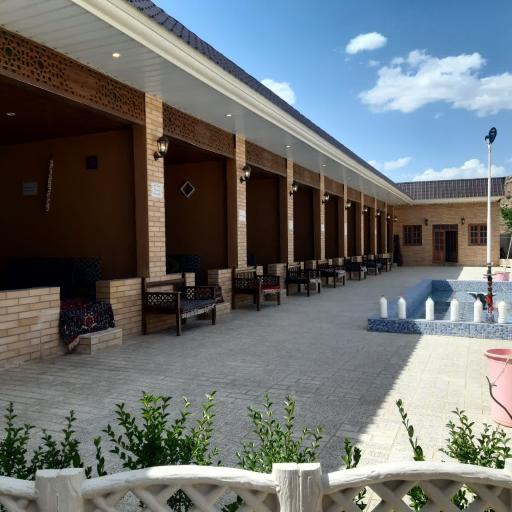 عکس مجموعه گردشگری اسپیناس زنجان
