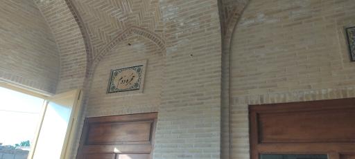 عکس بازارچه حاج محمود اشرف زاده 