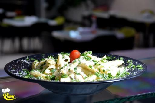 عکس کافه فست فود رویال