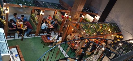 عکس کافه فست فود رویال