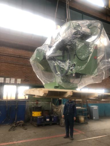 عکس نمایندگی ماشین سازی تبریز