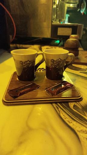 عکس قهوه سرای ربوستا