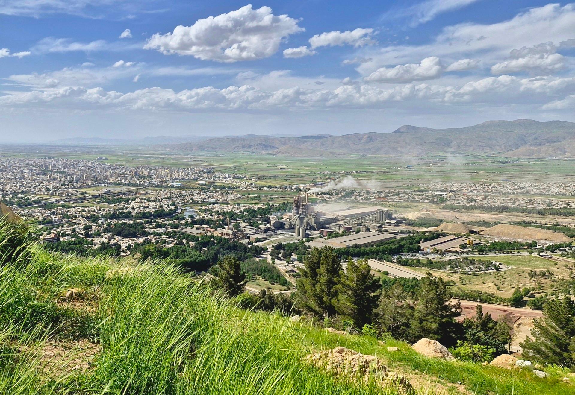 عکس کارخانه سیمان دورود