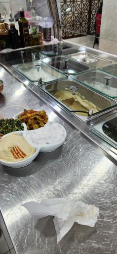 عکس رستوران قصر یمنی