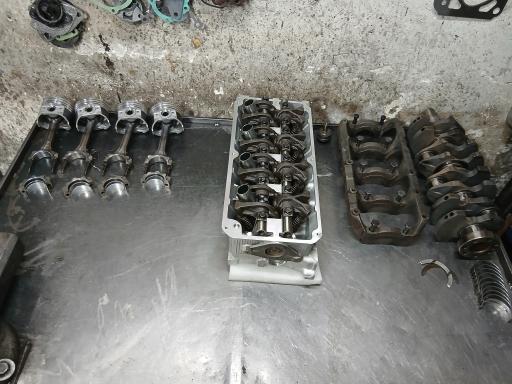 عکس تعمیرگاه نیسان پاترول داوود