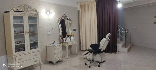 عکس سالن زیبایی جلوه