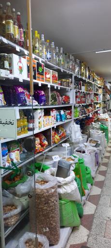 عکس فروشگاه مواد غذایی ارگانیک زیتون