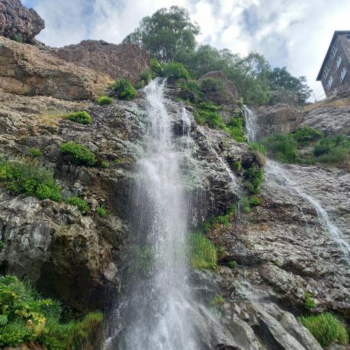 عکس آبشار دو قلو شیرپلا