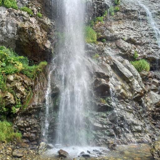 عکس آبشار دو قلو شیرپلا