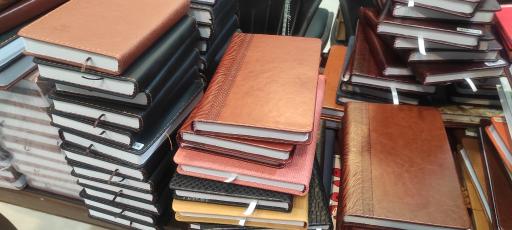 عکس چاپ و حروفچینی نگارستان توس