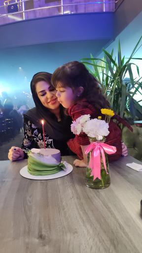 عکس رستوران دلفی