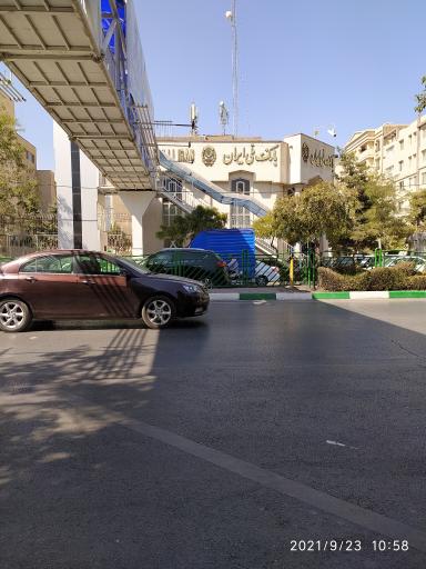 عکس بانک ملی