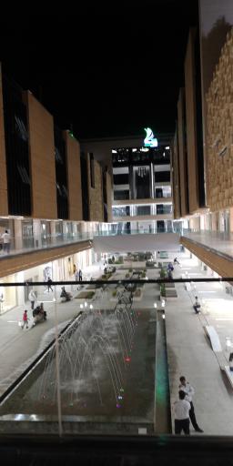 عکس مجتمع تجاری اداری آیینه شهر