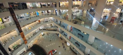 عکس شهر فرش و شهر لوازم خانگی شعبه مشهد