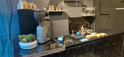 عکس کافه همیشگی