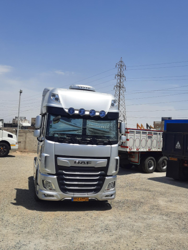 عکس بازرگانی جان بزرگی