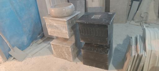عکس تولیدی نرده سنگی و ابزار سنگ