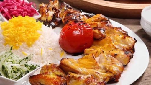 عکس تهیه غذای ترنج