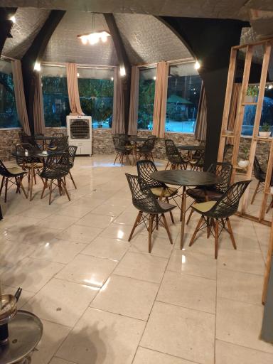 عکس کافه حرمان