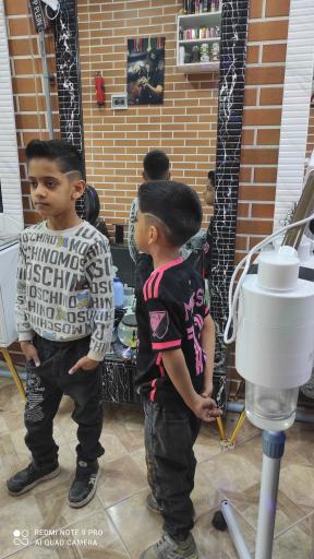 عکس پیرایش وحید