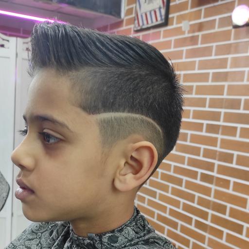 عکس پیرایش وحید