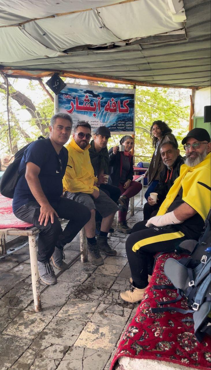 عکس کافه آبشار دوقلو