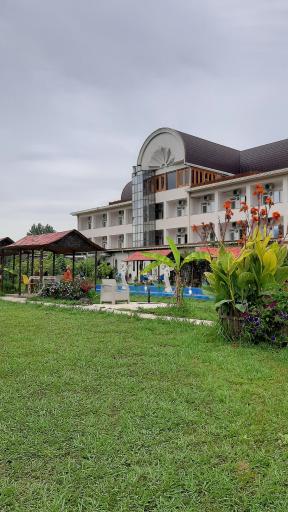 عکس کافه راتینس 