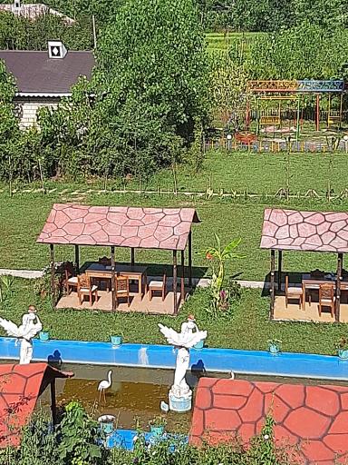 عکس کافه راتینس 