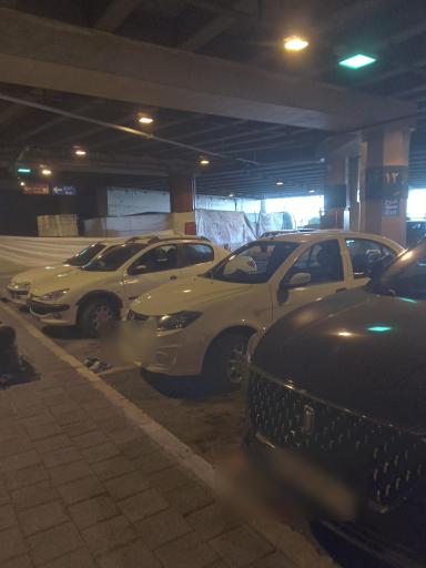 عکس پارکینگ شماره سه حرم مطهر