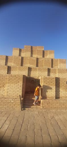 عکس چغا زنبیل مینی ورلد ملایر