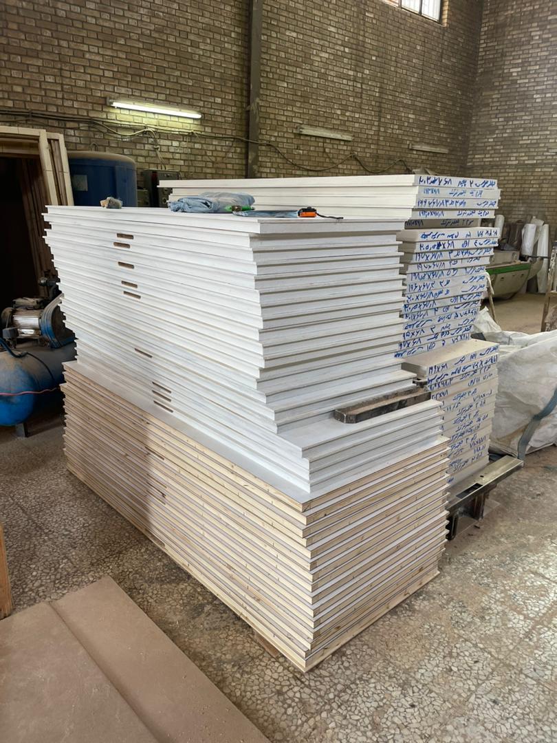 عکس کارخانه ساخت تولید درب چوبی داخلی اتاقی ضد سرقت اصفهان