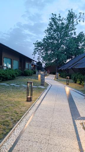 عکس هتل ساحلی میزبان 