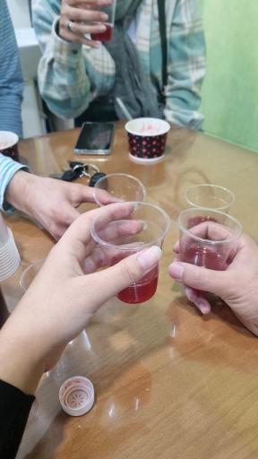 عکس آبمیوه و بستنی یملی