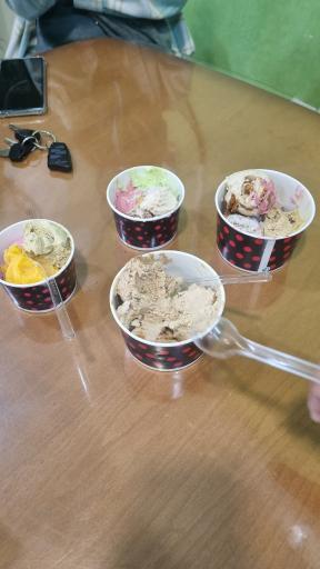 عکس آبمیوه و بستنی یملی