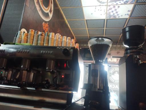 عکس کافه بلک