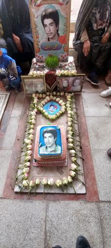 عکس مزار شهید علی برهانی