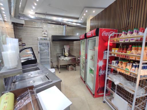 عکس فست فود کیلویی خانواده