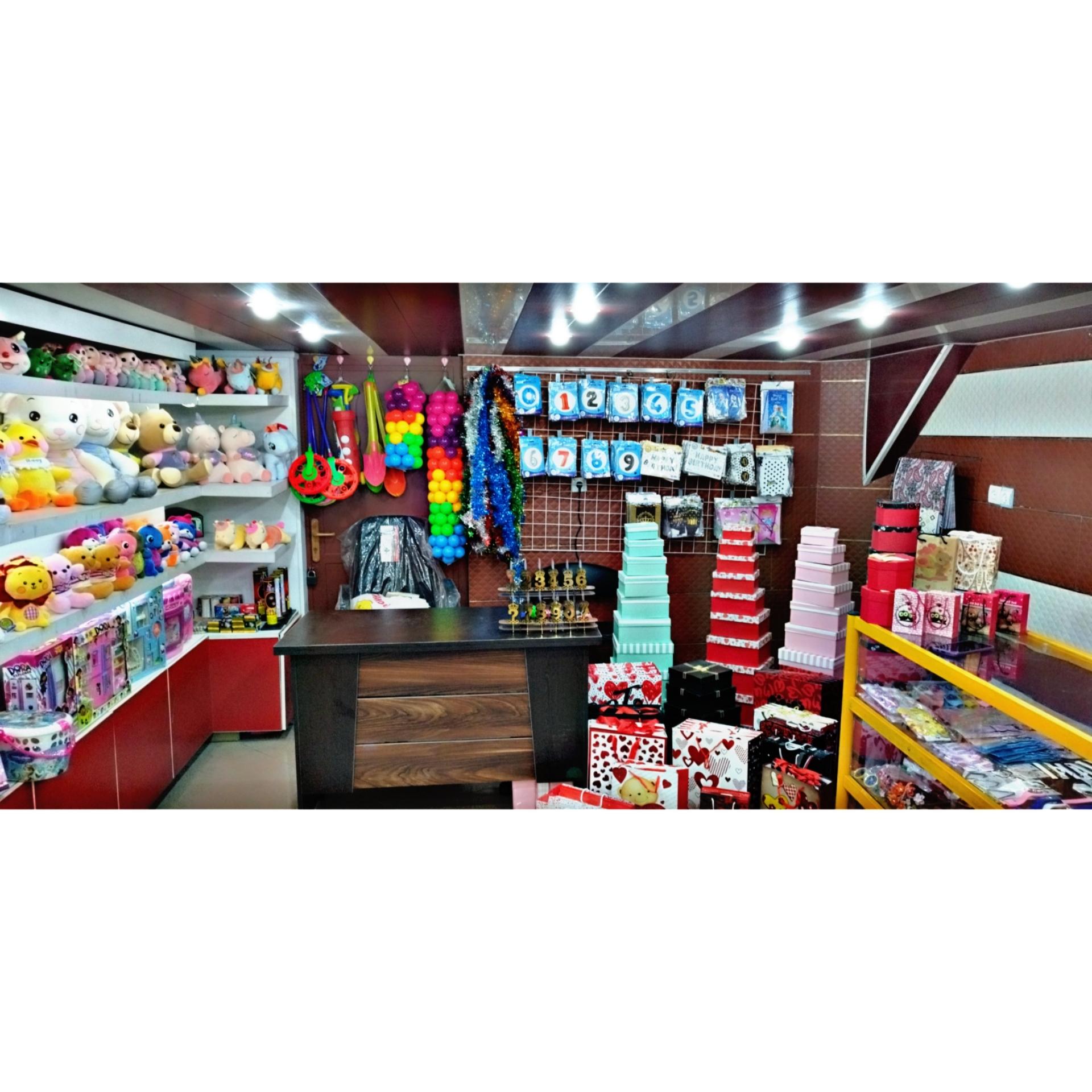 عکس فروشگاه قصر تولد