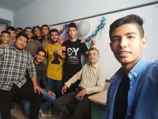 عکس دبیرستان آیت اله مشکینی و علامه حلی