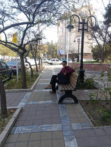 عکس  آموزگار 68