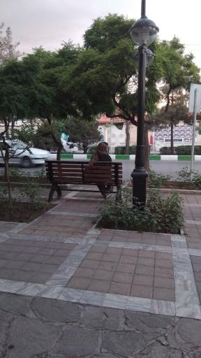 عکس  آموزگار 68