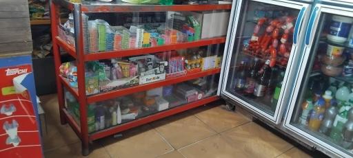 عکس سوپر مارکت تک ستاره